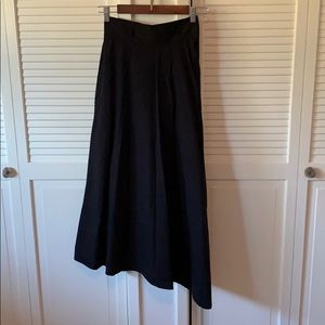 THEORY black high waisted Aline skirt